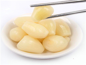 Pickled Garlic